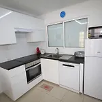 Americas - 2 Bedrooms - Flayla-a