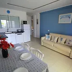 Americas - 2 Bedrooms - Flayla-a *