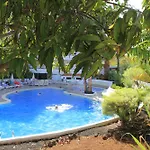 Americas - 2 Bedrooms - Flayla-a *