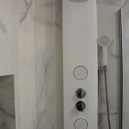 Americas - 2 Bedrooms - Flayla-a Apartament